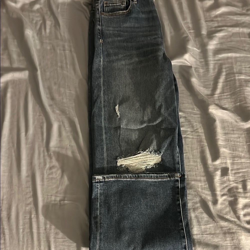 Women’s Jeans, brand new, and never worn! Still has tags. - Picture 2 of 3